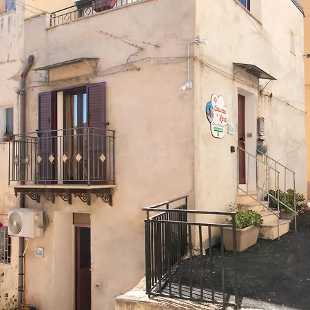 La Casuzza Del Centro Dom wakacyjny Sciacca