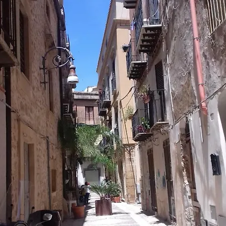 La Casuzza Del Centro Casa de Férias *