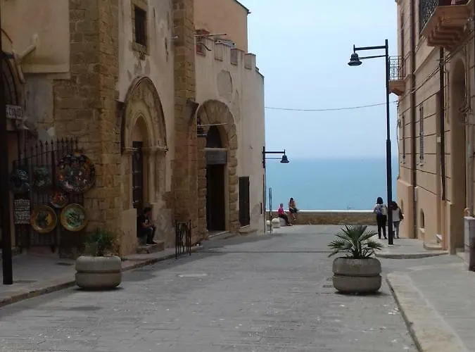 Feriehus La Casuzza Del Centro